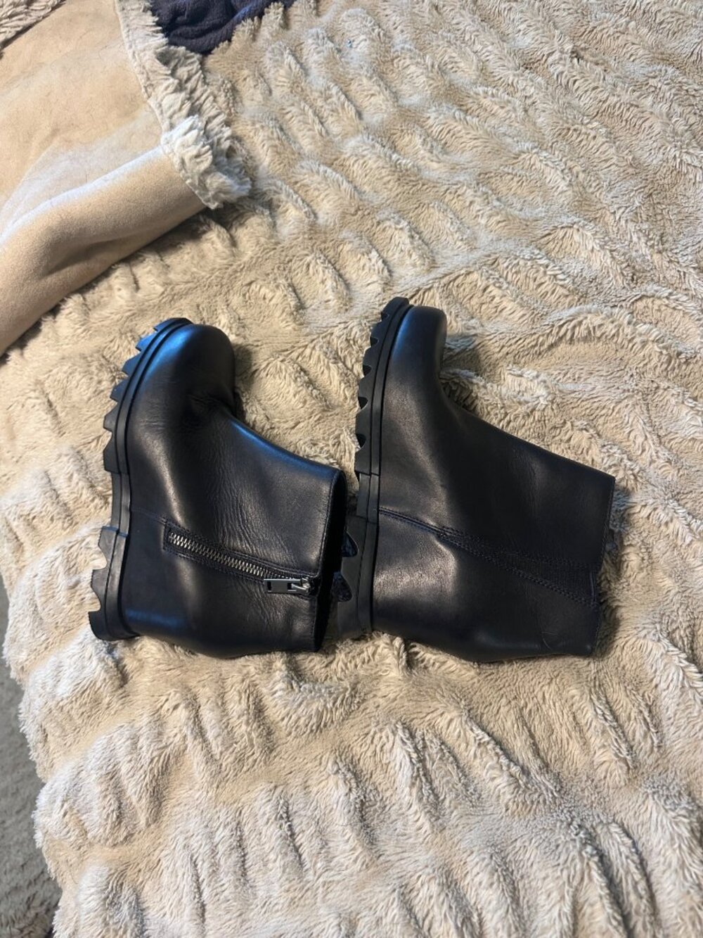 Sorel Joan of Artic Black Nubuck Unique Winter Wedge Ankle Booties - Picture 4 of 10
